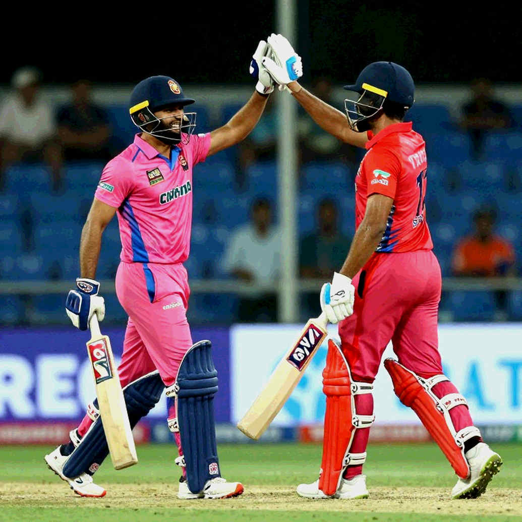 খালি ঘরটাই অভিযোগ: ক্রিকেটের হিসাবের বইয়ে যেখানে উত্তর লেখা নেই