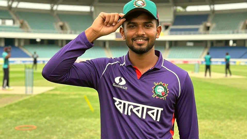৭২টি ম্যাচ, একটি কালো আর্মব্যান্ড: রায়পুরে যে হিসাব স্কোরবোর্ডে ওঠে না